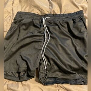 Men’s jogging shorts